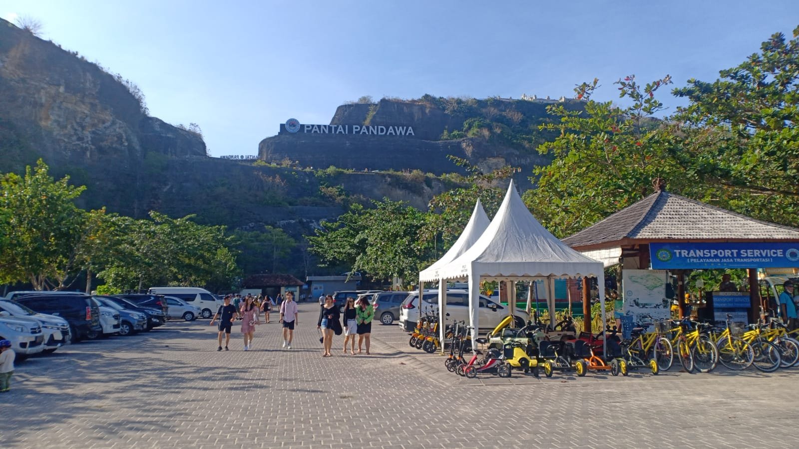 Plesir Plesir ke Pandawa Bali, Pantai Menawan Magnet Wisatawan - National ...