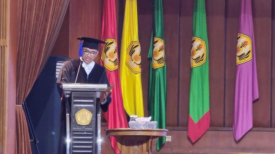 Prof. R. Widya Setiabudi Sumadinata, Dekan Fakultas Ilmu Sosial dan Ilmu Politik (FISIP) Universitas Padjadjaran