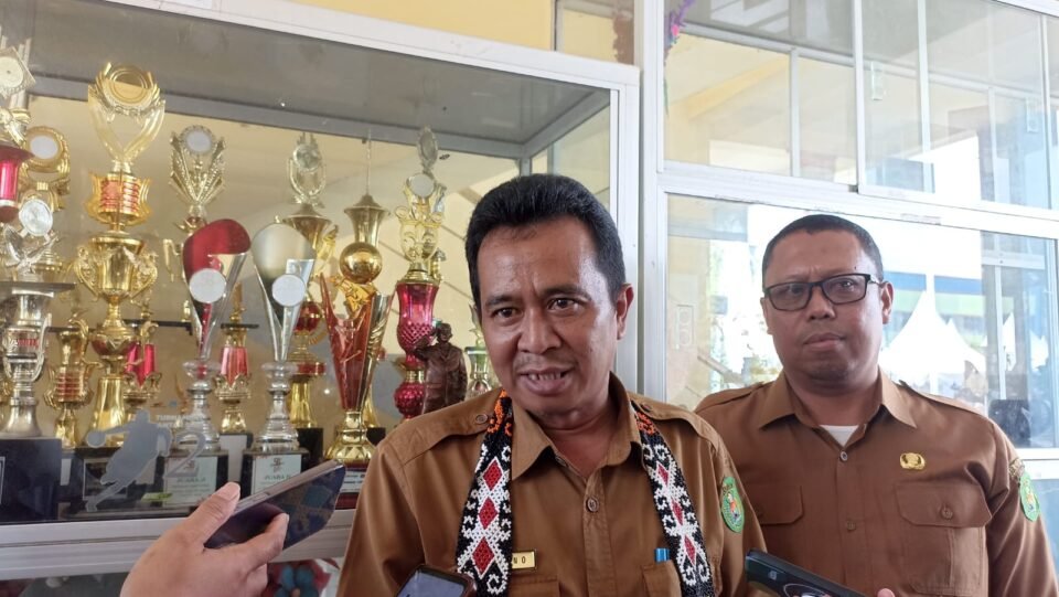 Kepala Disdikbud Kabupaten Kutai Timur Mulyono, saat Pesta Karya IX SMPN 1 Sangatta Utara, Senin (30/10/2023).