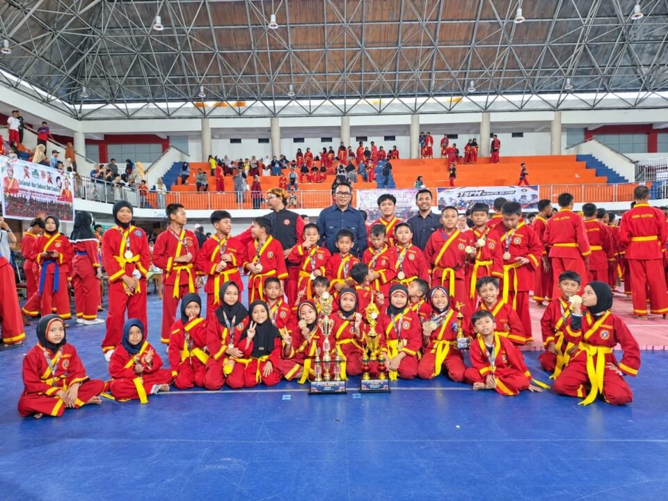 Para atlet pencak silat SD Muhammadiyah Sangatta Utara, Kabupaten Kutai Timur dalam ajang PDM CUP V 2026, yang berlangsung pada 14–18 Oktober 2026